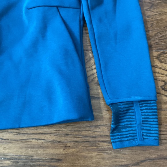 adidas jacket - Picture 9 of 9